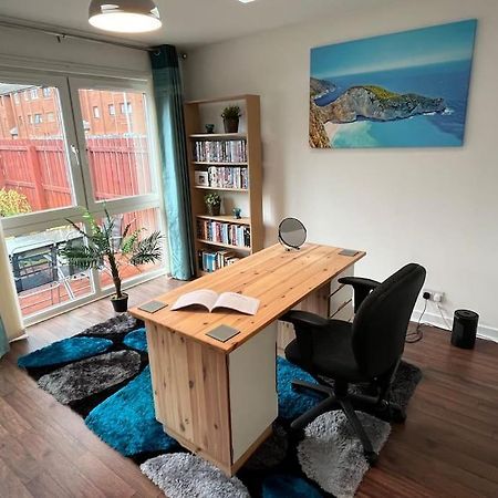 Spacious Home Near Glasgow Green Экстерьер фото