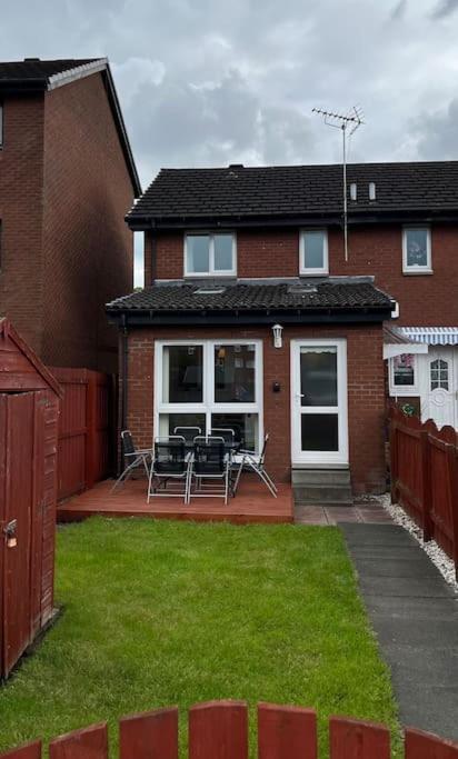 Spacious Home Near Glasgow Green Экстерьер фото